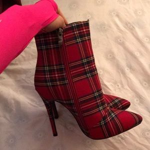 AKIRA Azalea Wang boots